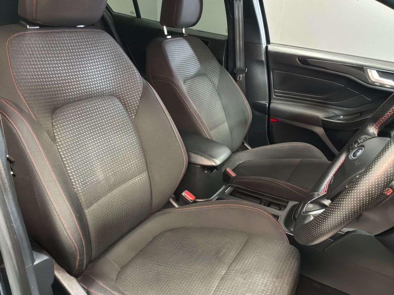 2022 FORD FOCUS 2022 FORD FOCUS