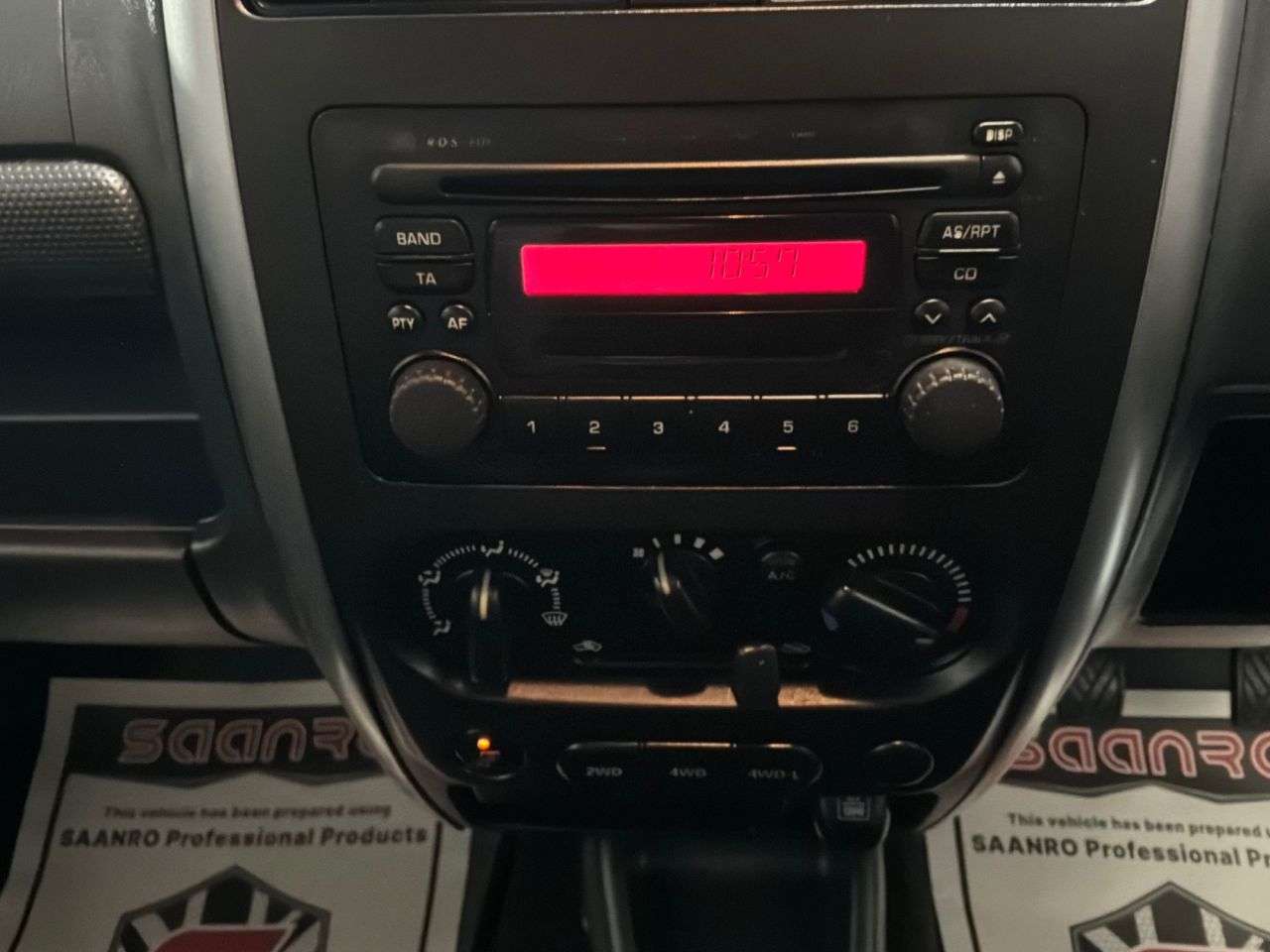 2013 SUZUKI JIMNY 2013 SUZUKI JIMNY