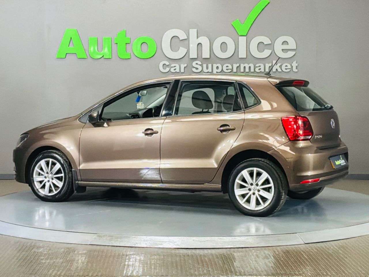 2015 VOLKSWAGEN POLO 2015 VOLKSWAGEN POLO