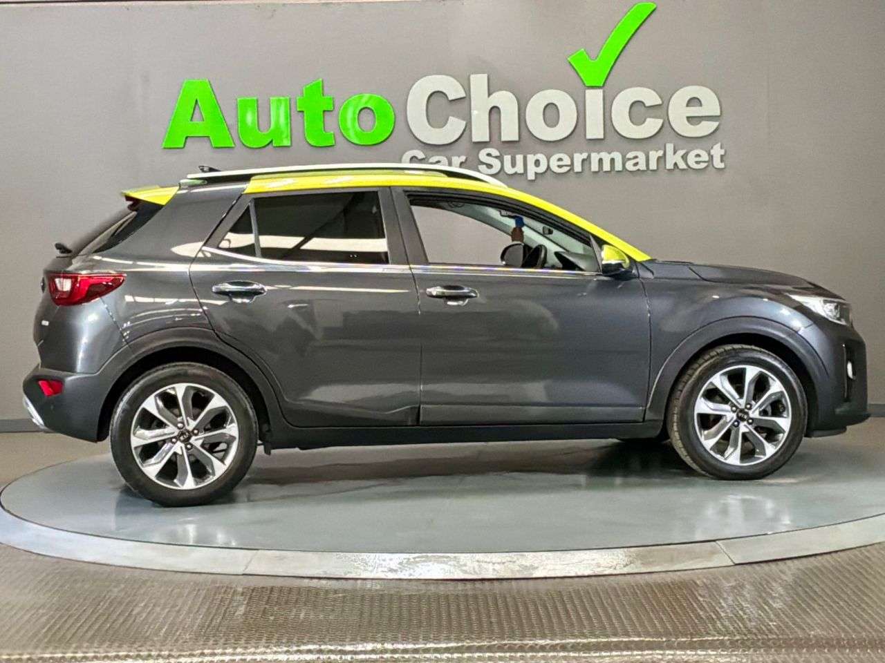 2019 KIA STONIC 2019 KIA STONIC