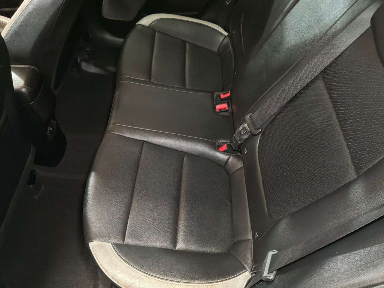 2019 KIA STONIC 2019 KIA STONIC