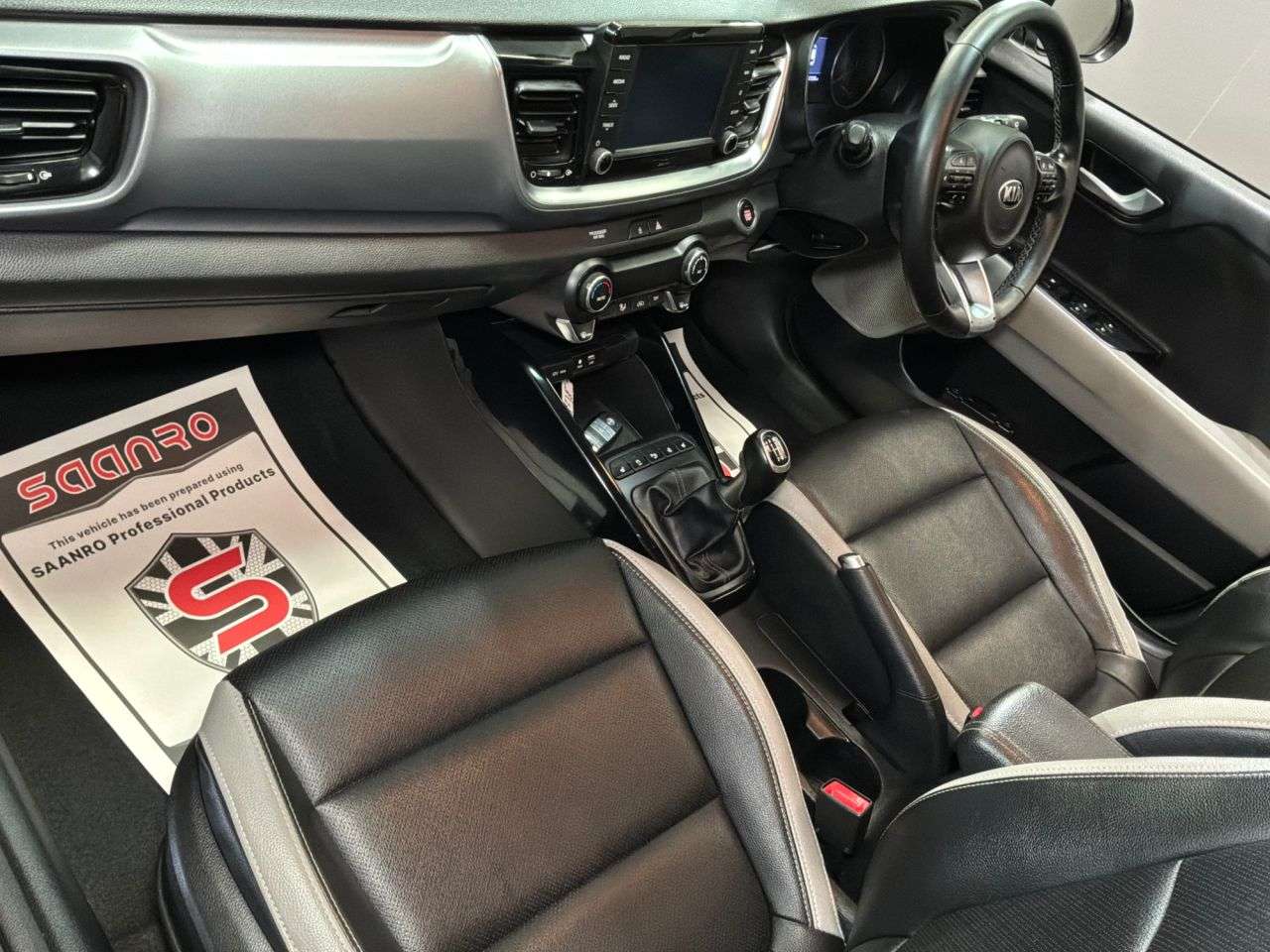 2019 KIA STONIC 2019 KIA STONIC