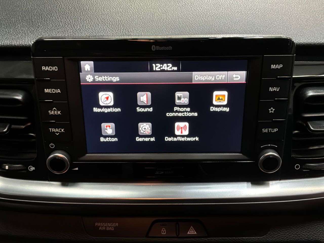 2019 KIA STONIC 2019 KIA STONIC