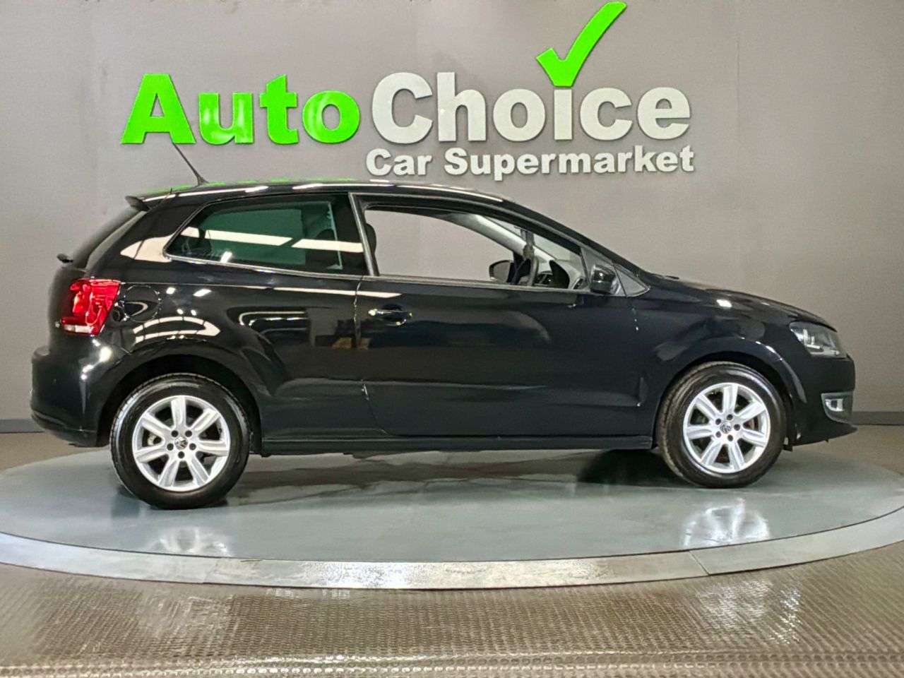 2014 VOLKSWAGEN POLO 2014 VOLKSWAGEN POLO