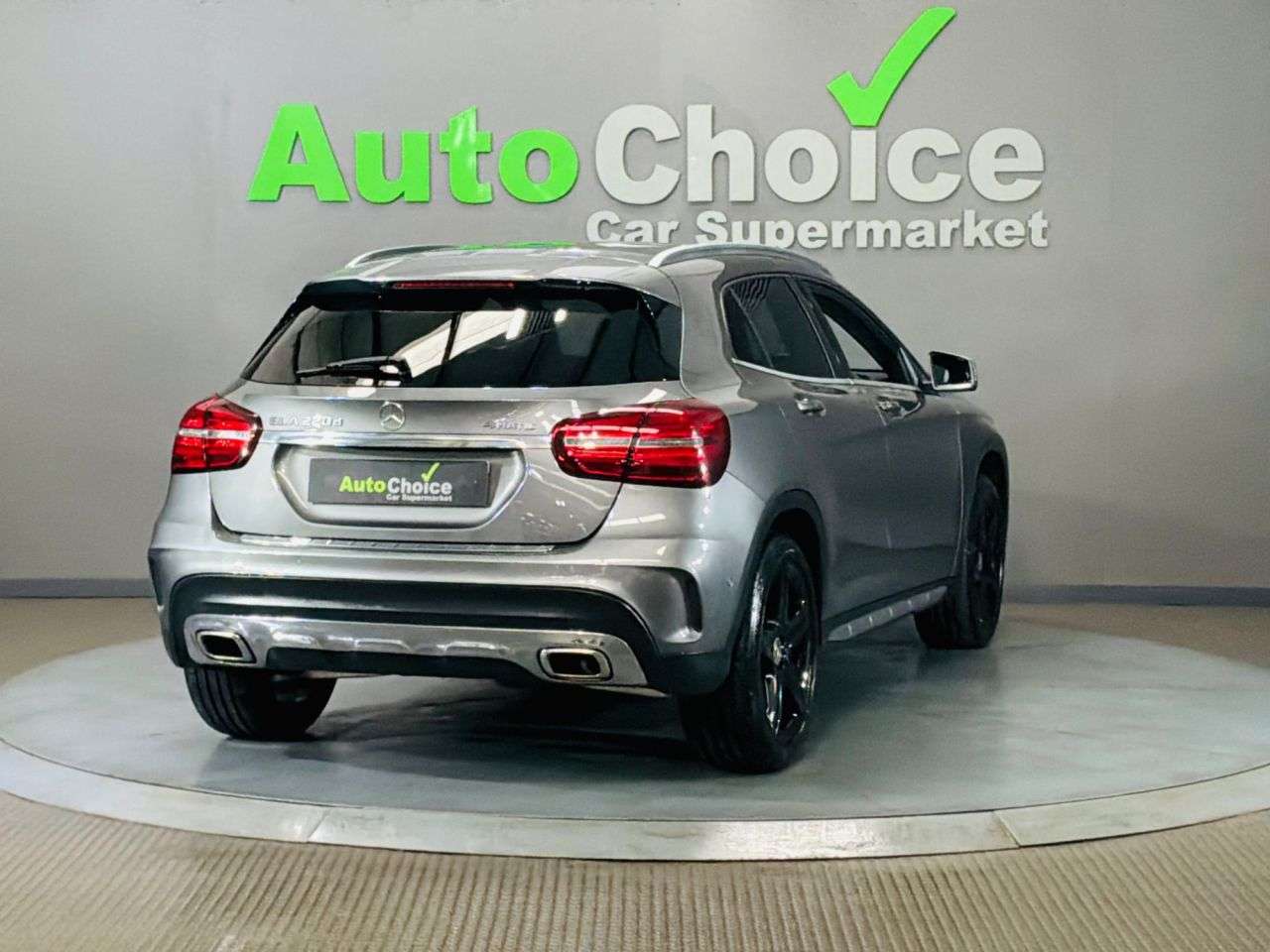 2018 MERCEDES-BENZ 180 2018 MERCEDES-BENZ 180