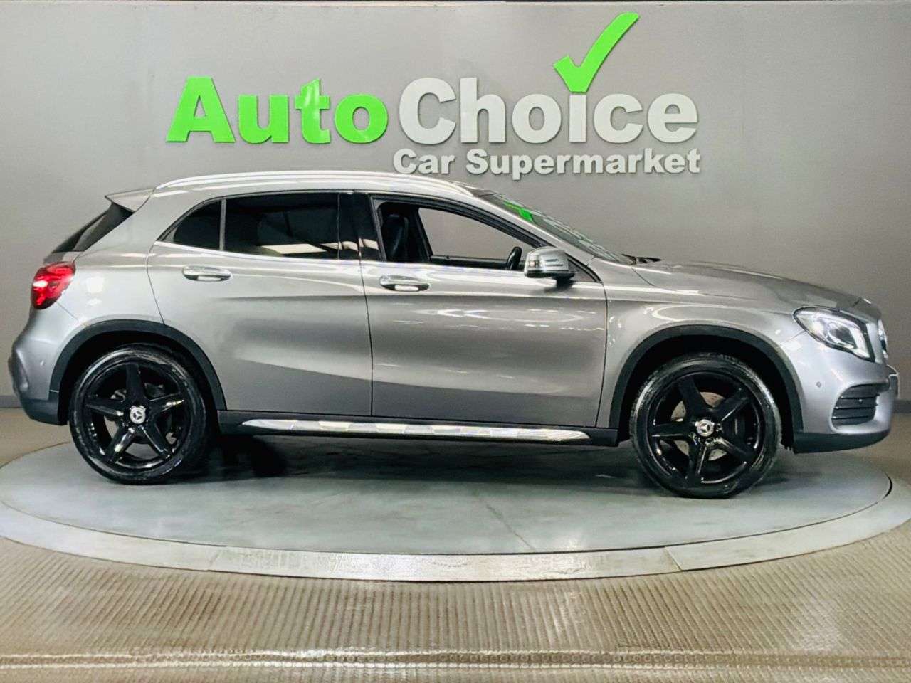 2018 MERCEDES-BENZ 180 2018 MERCEDES-BENZ 180