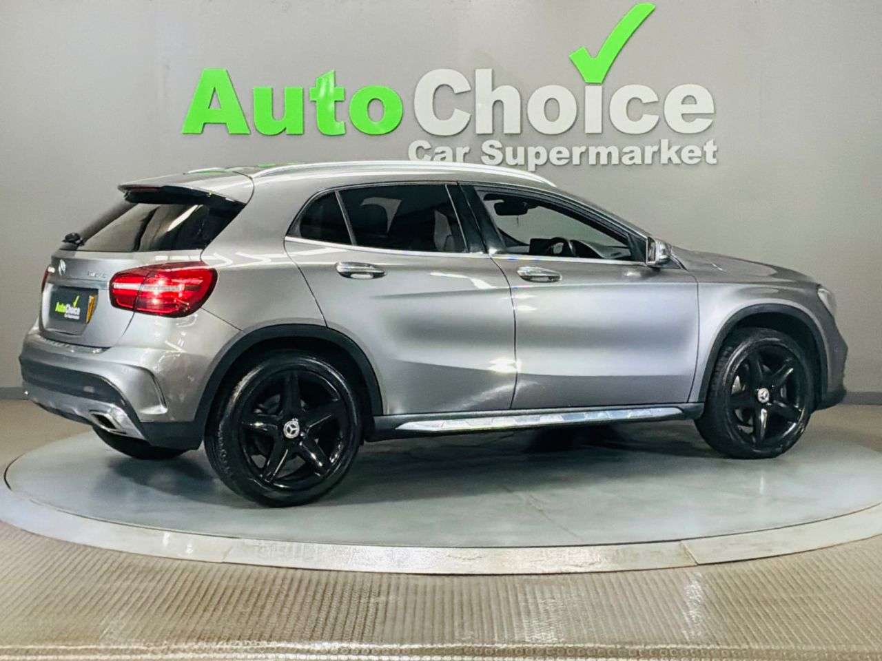 2018 MERCEDES-BENZ 180 2018 MERCEDES-BENZ 180