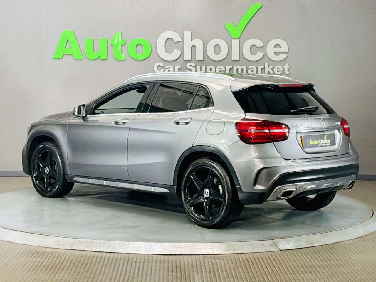 2018 MERCEDES-BENZ 180 2018 MERCEDES-BENZ 180