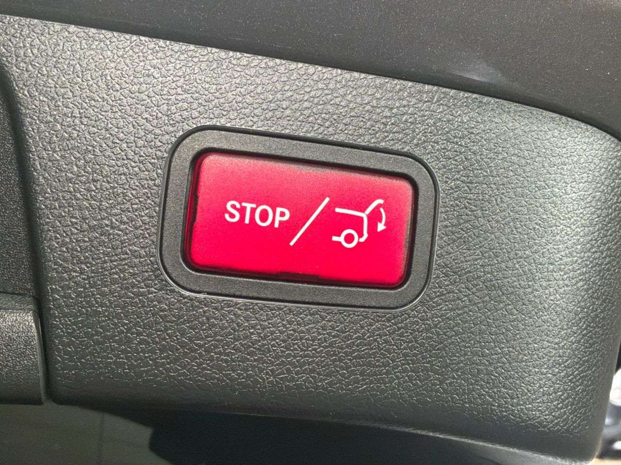 2018 MERCEDES-BENZ 180 2018 MERCEDES-BENZ 180