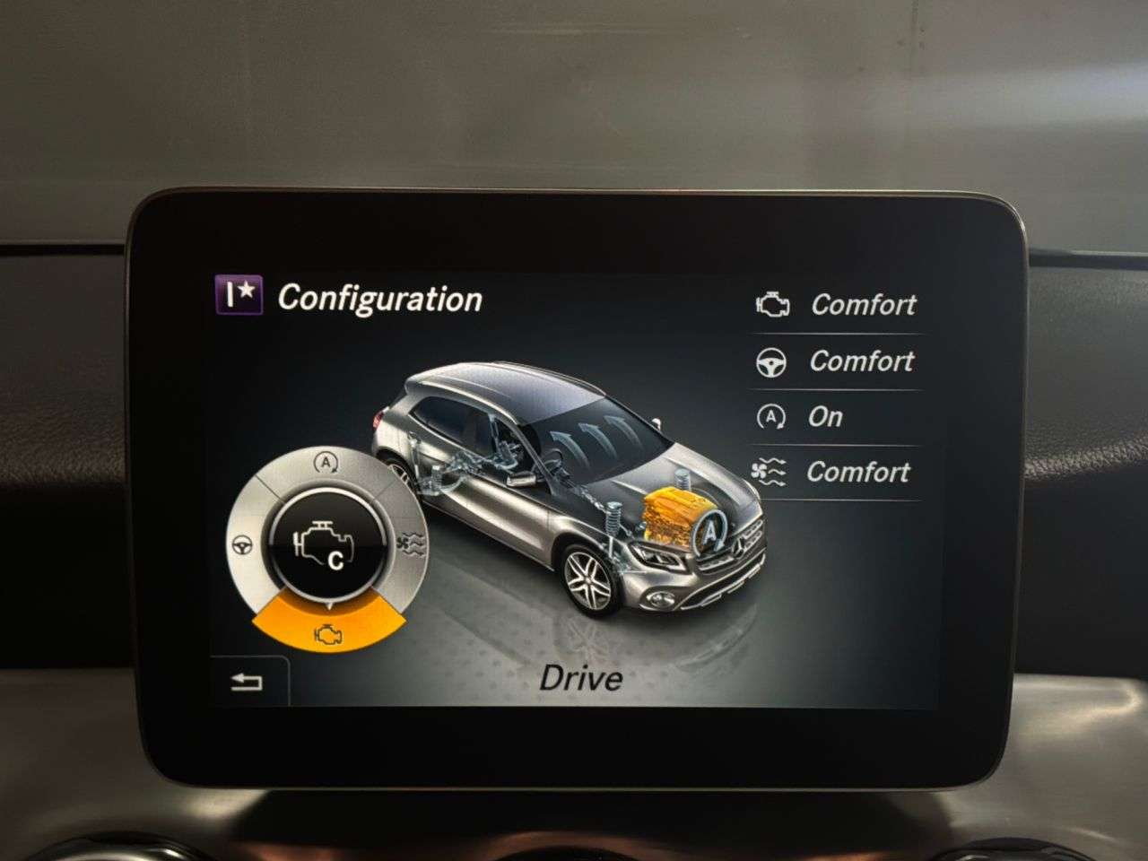 2018 MERCEDES-BENZ 180 2018 MERCEDES-BENZ 180