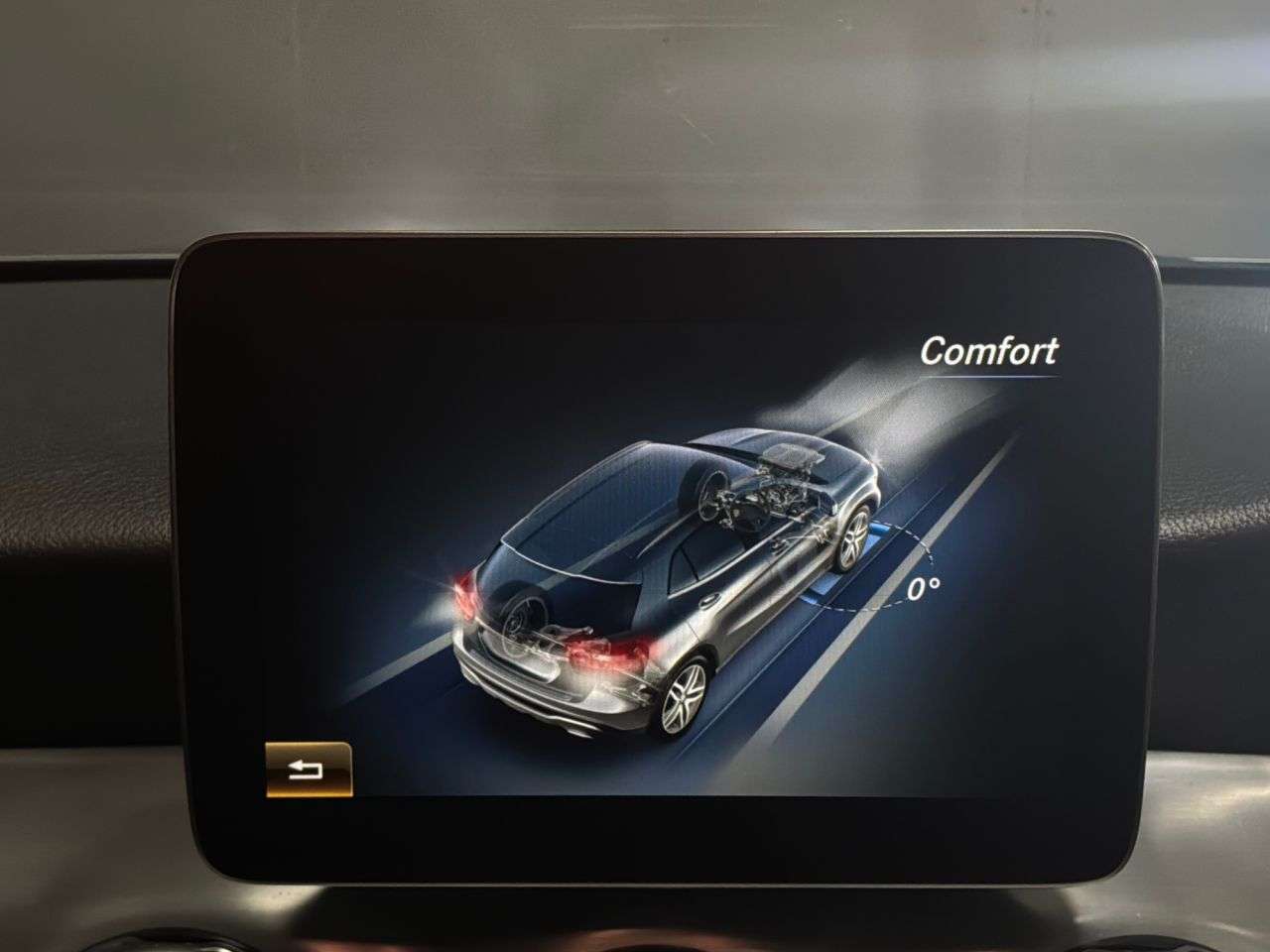 2018 MERCEDES-BENZ 180 2018 MERCEDES-BENZ 180