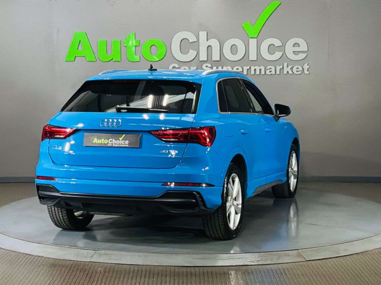 2020 AUDI Q3 2020 AUDI Q3
