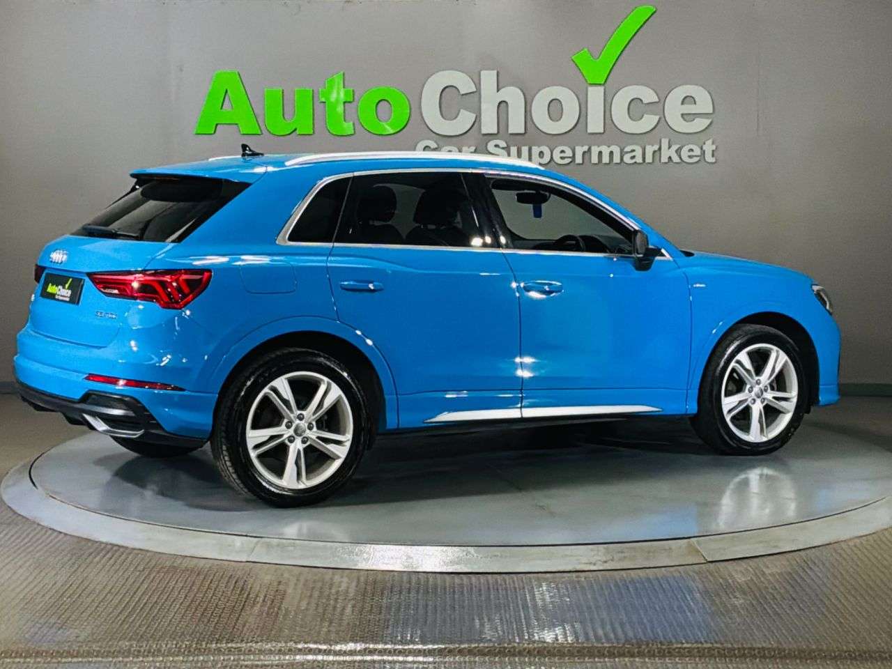 2020 AUDI Q3 2020 AUDI Q3