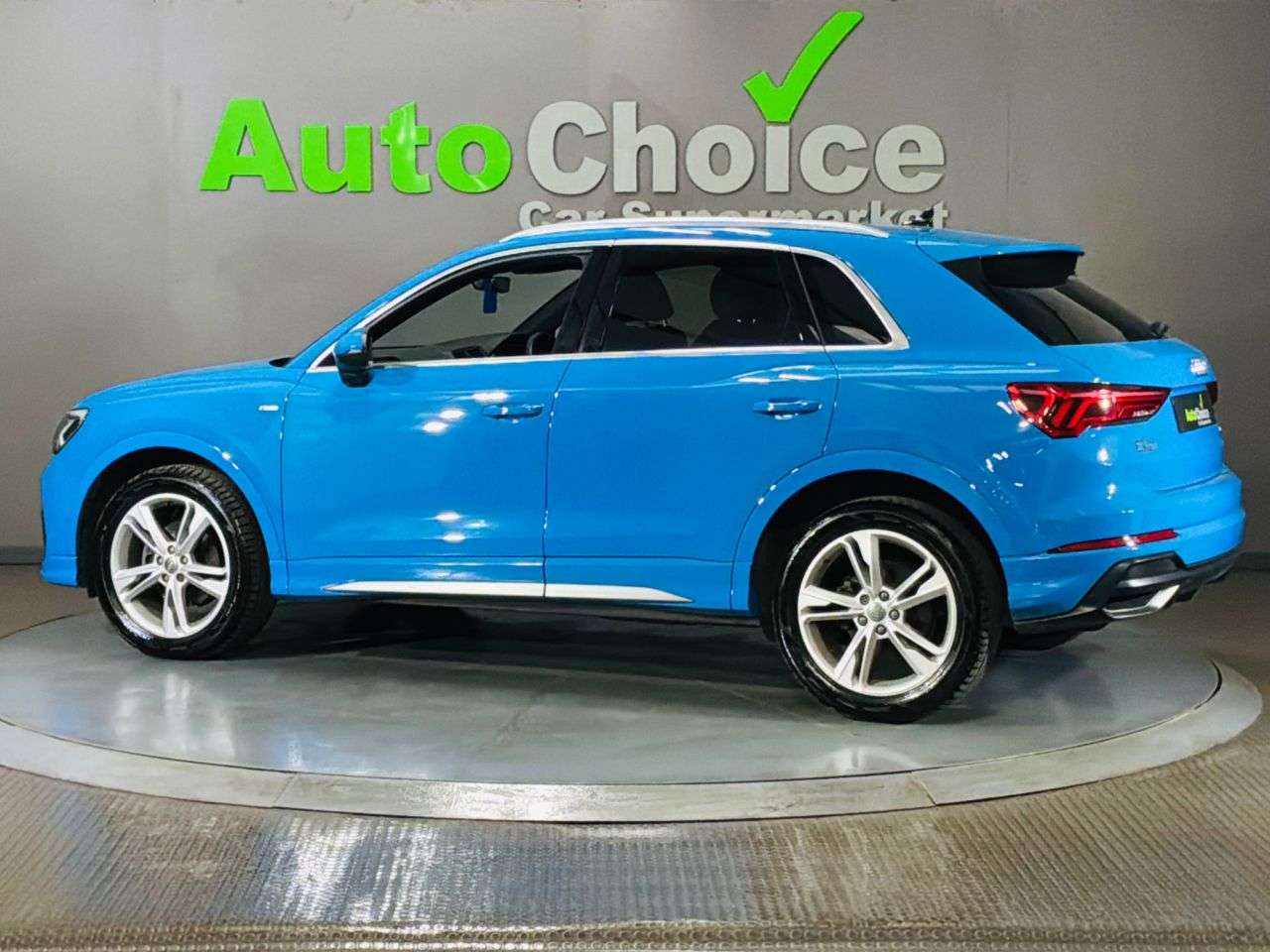 2020 AUDI Q3 2020 AUDI Q3