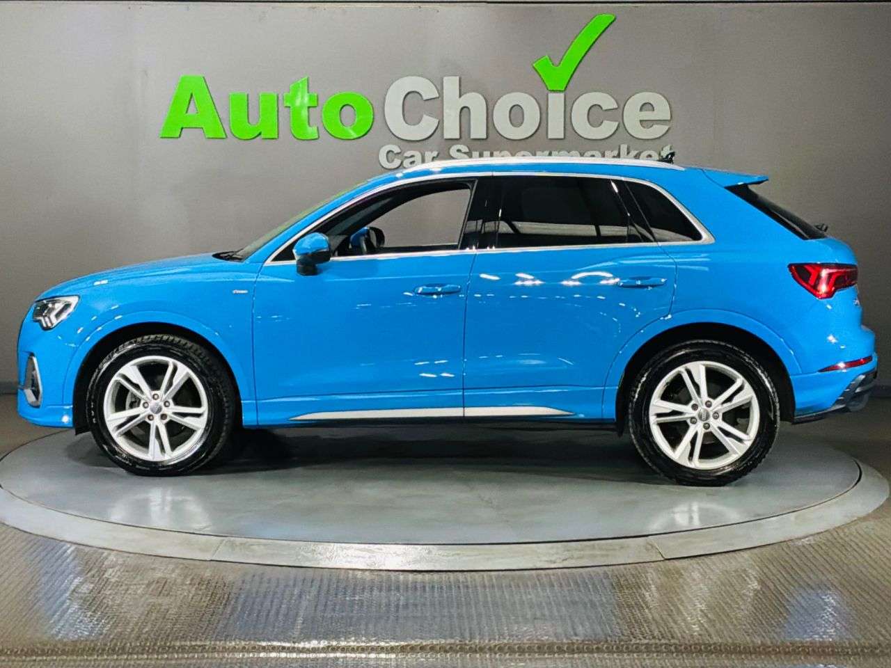 2020 AUDI Q3 2020 AUDI Q3