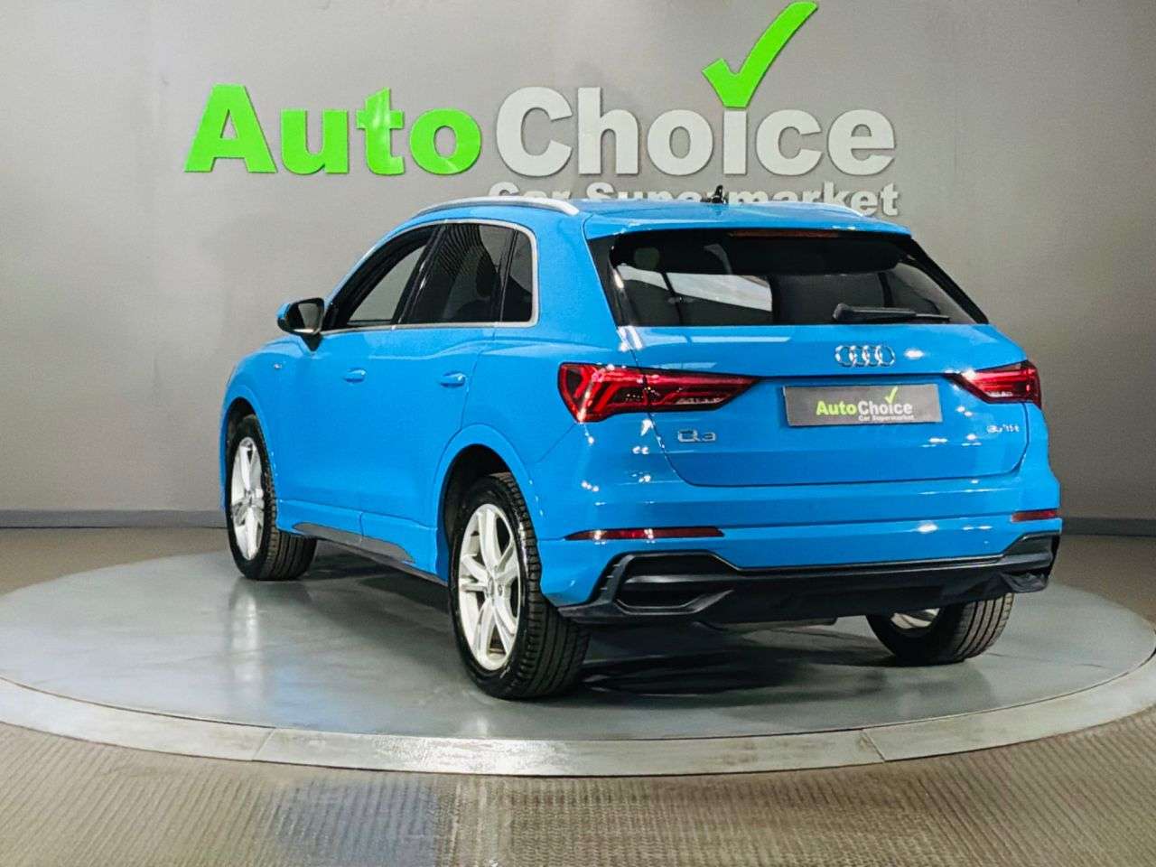2020 AUDI Q3 2020 AUDI Q3