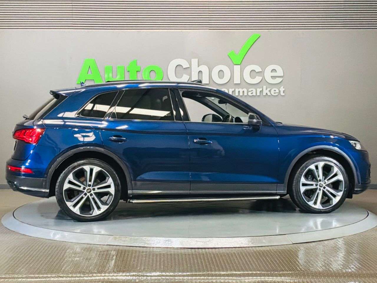 2019 AUDI SQ5 2019 AUDI SQ5
