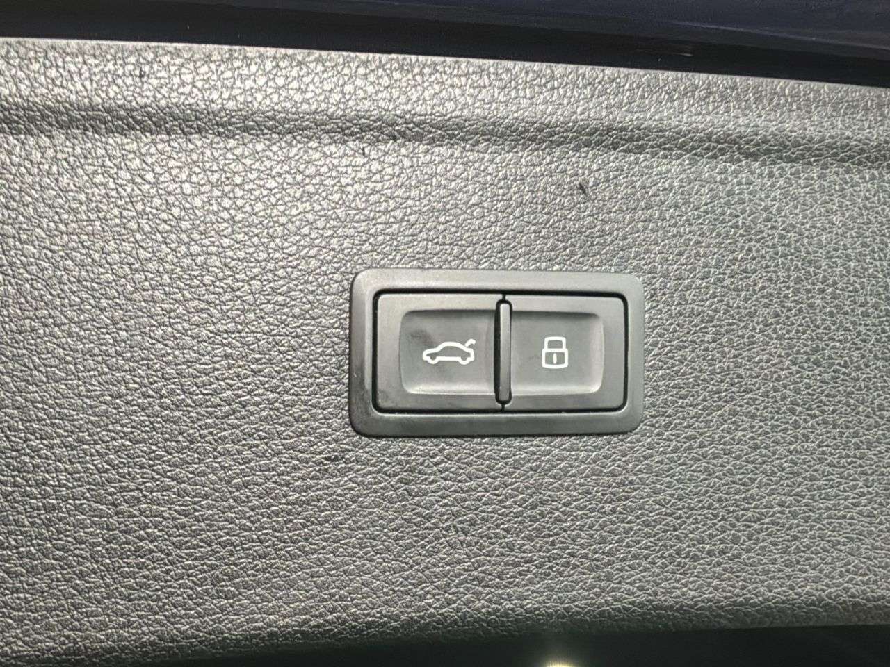 2019 AUDI SQ5 2019 AUDI SQ5