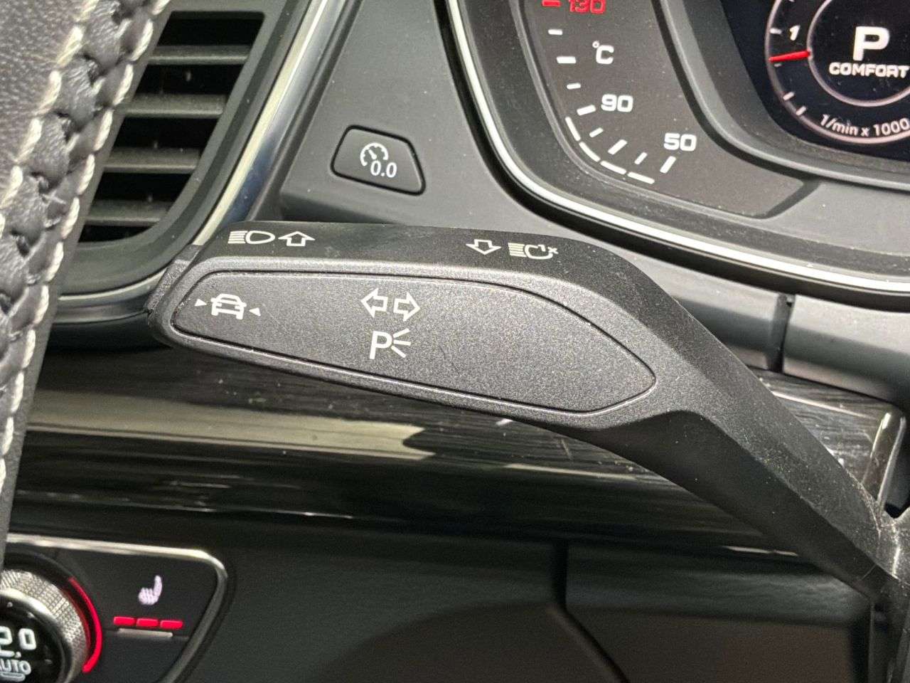 2019 AUDI SQ5 2019 AUDI SQ5