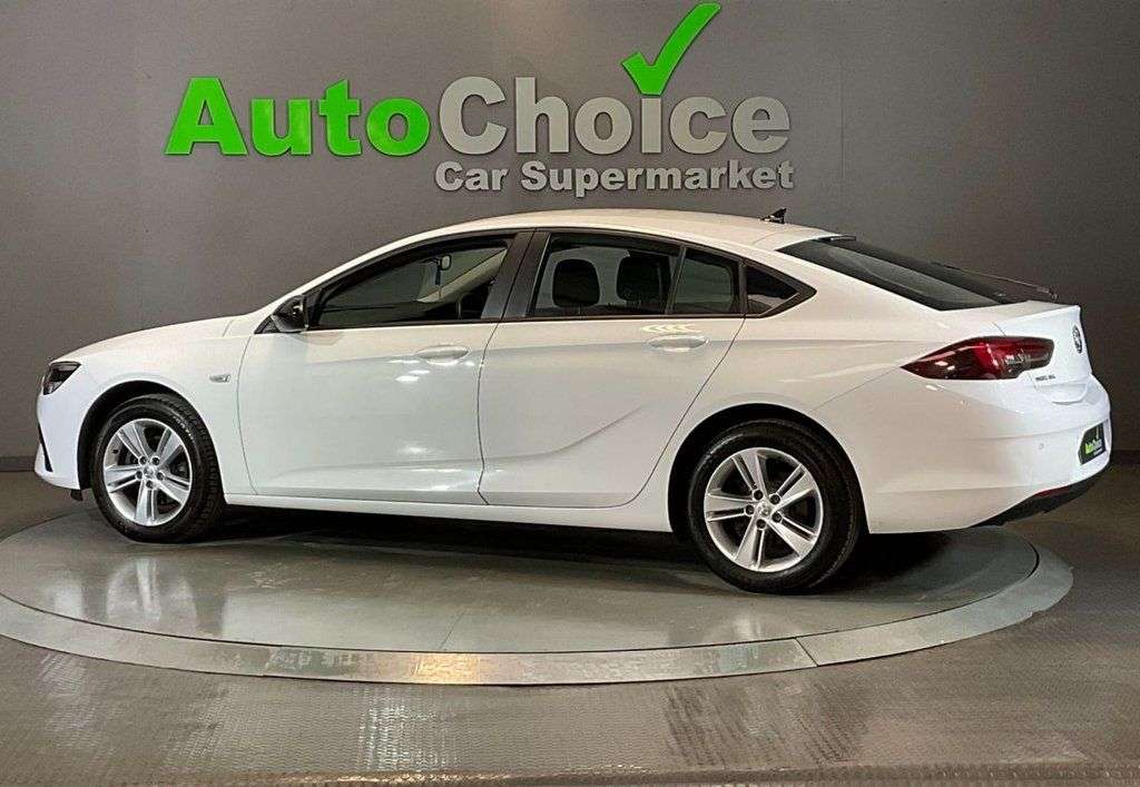 2021 VAUXHALL INSIGNIA 2021 VAUXHALL INSIGNIA