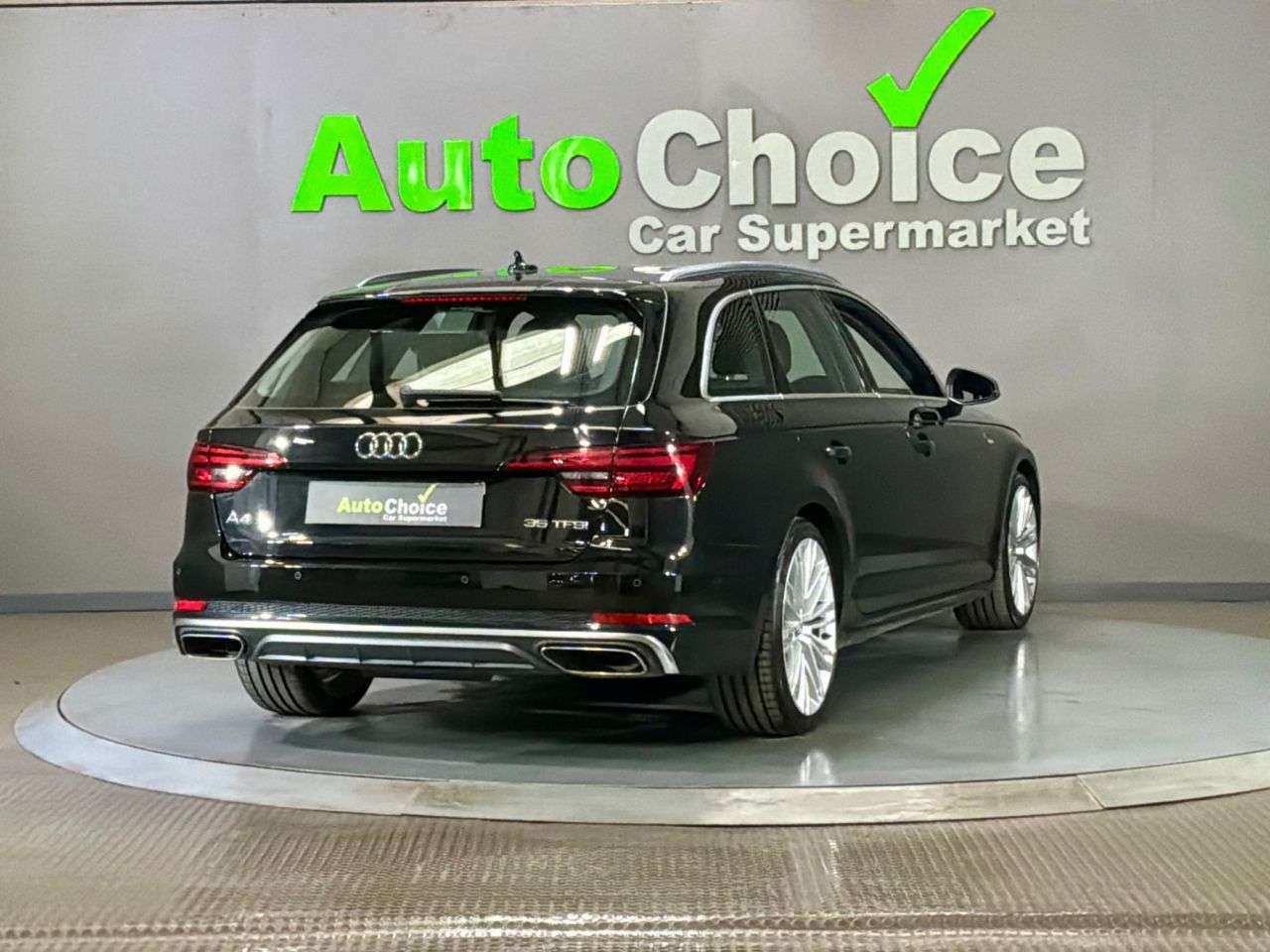 2019 AUDI A4 AVANT 2019 AUDI A4 AVANT
