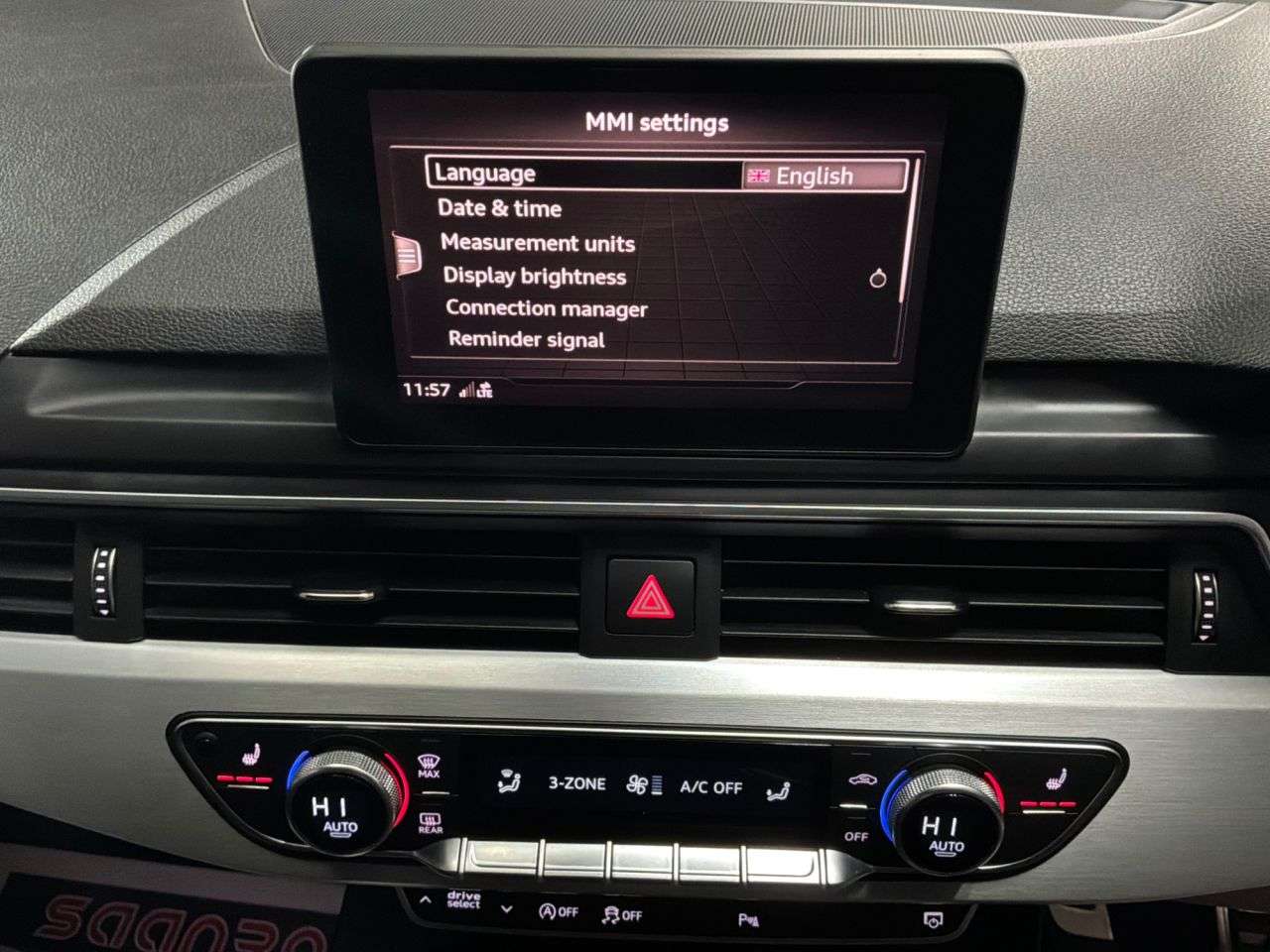 2019 AUDI A4 AVANT 2019 AUDI A4 AVANT