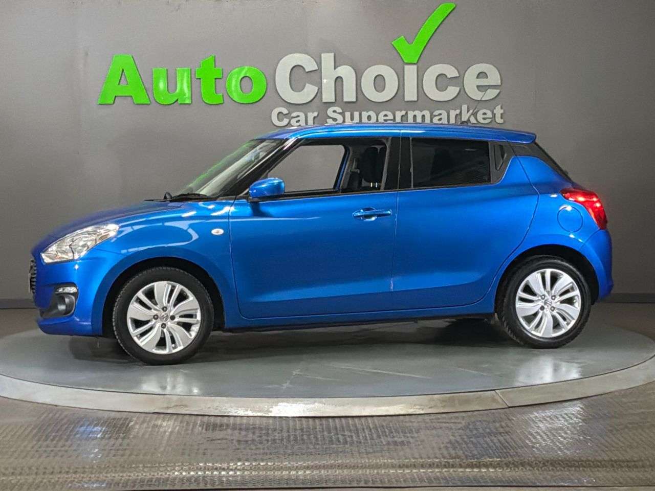 2018 SUZUKI SWIFT 2018 SUZUKI SWIFT