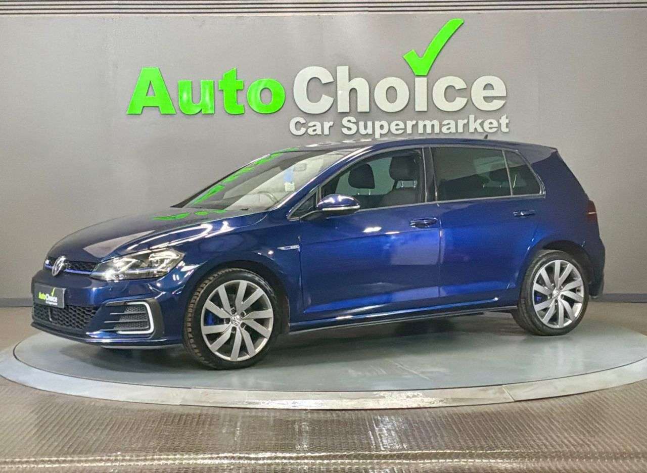 2018 VOLKSWAGEN GOLF 2018 VOLKSWAGEN GOLF