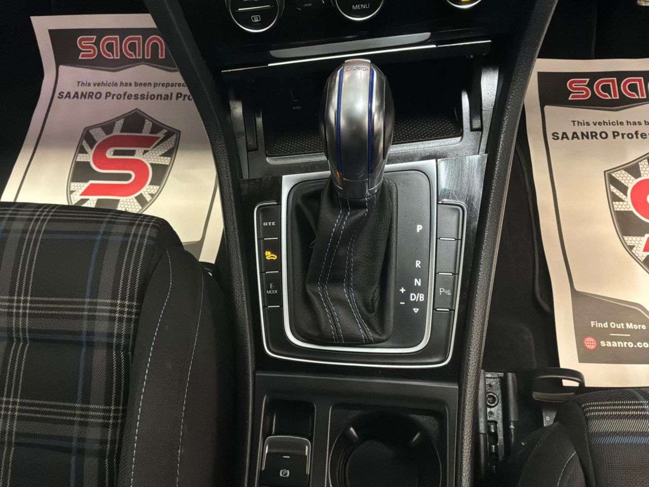 2018 VOLKSWAGEN GOLF 2018 VOLKSWAGEN GOLF