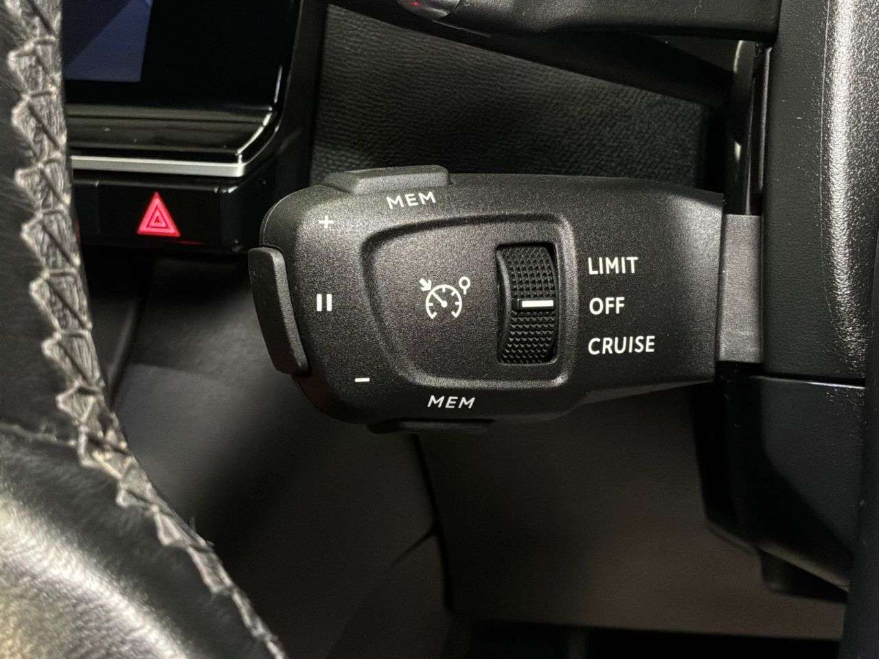 2019 DS AUTOMOBILES DS 7 2019 DS AUTOMOBILES DS 7