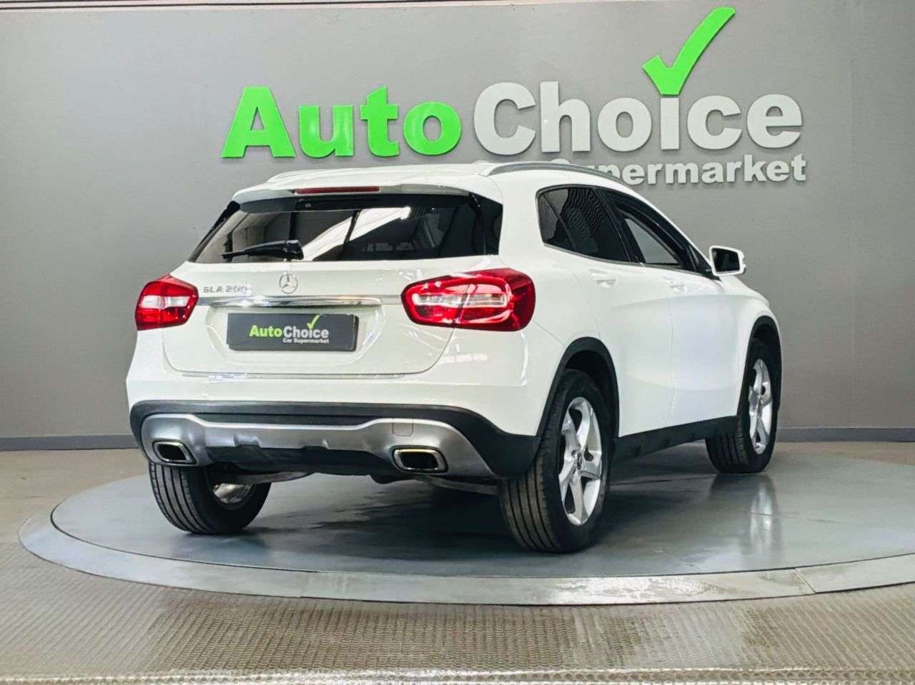 2018 MERCEDES-BENZ 180 2018 MERCEDES-BENZ 180