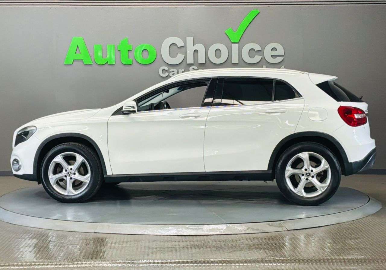 2018 MERCEDES-BENZ 180 2018 MERCEDES-BENZ 180