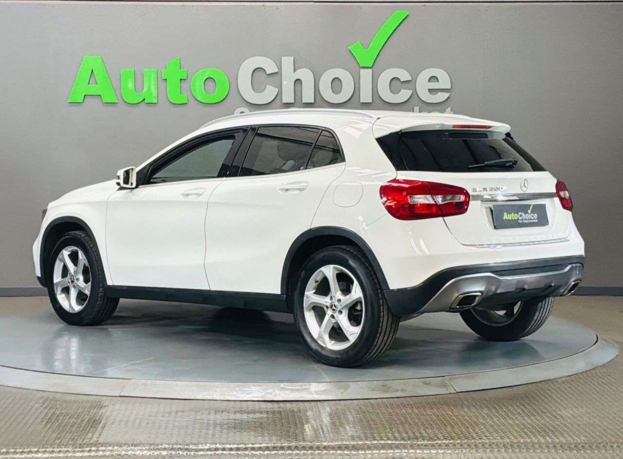 2018 MERCEDES-BENZ 180 2018 MERCEDES-BENZ 180