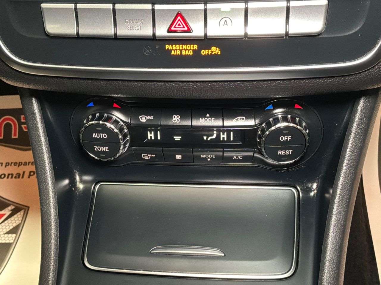 2018 MERCEDES-BENZ 180 2018 MERCEDES-BENZ 180