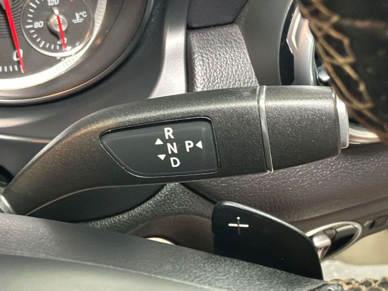 2018 MERCEDES-BENZ 180 2018 MERCEDES-BENZ 180