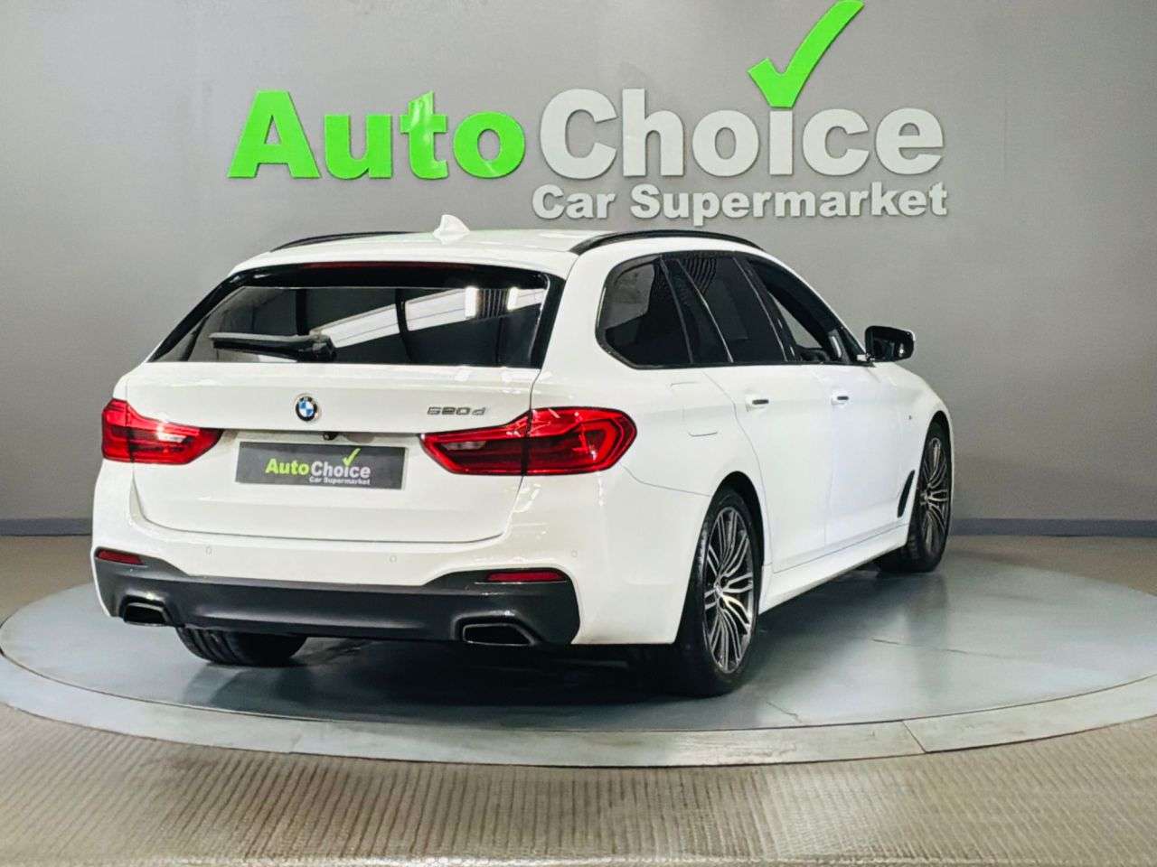 2018 BMW 5 SERIES 2018 BMW 5 SERIES