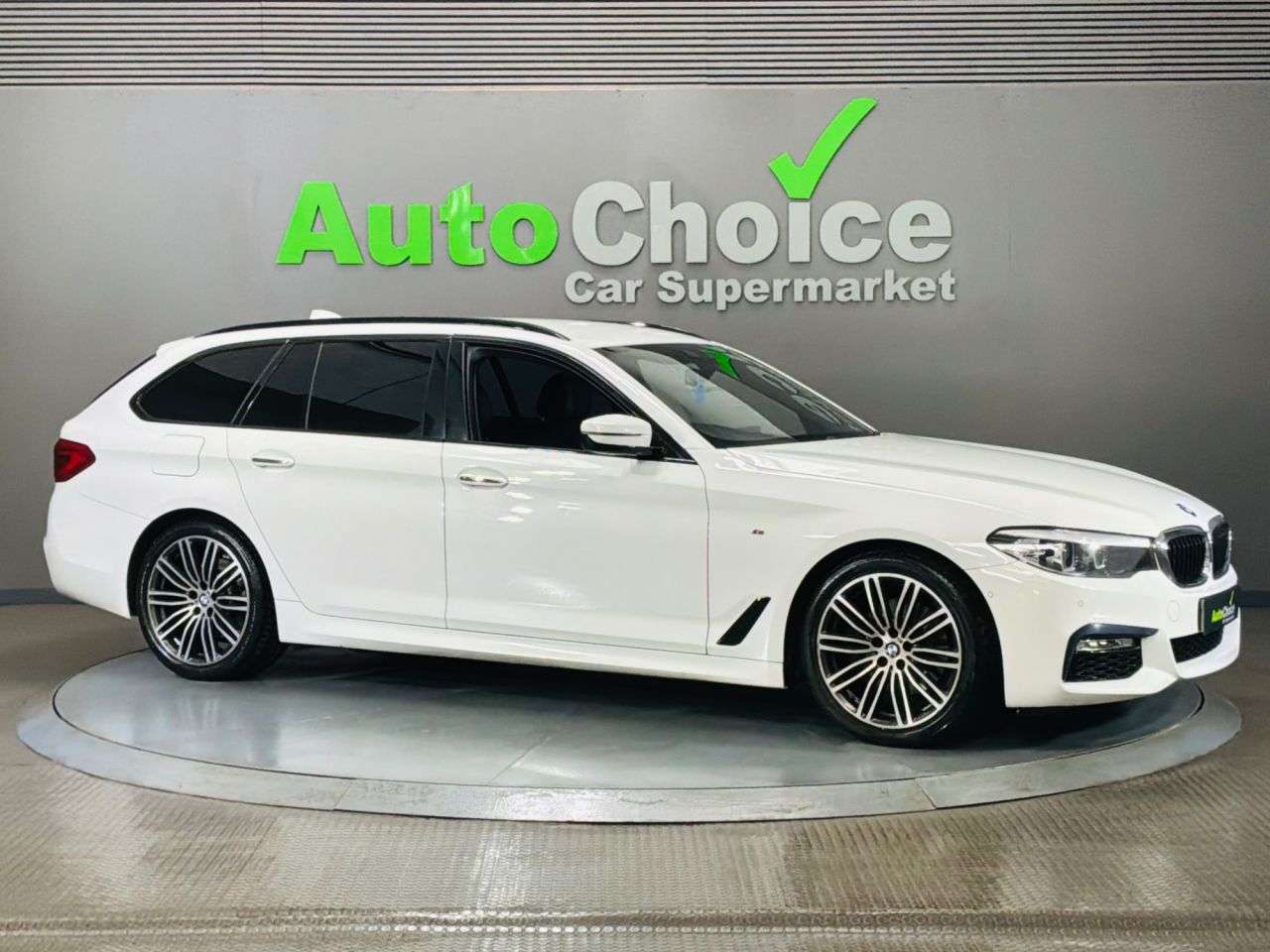 2018 BMW 5 SERIES 2018 BMW 5 SERIES