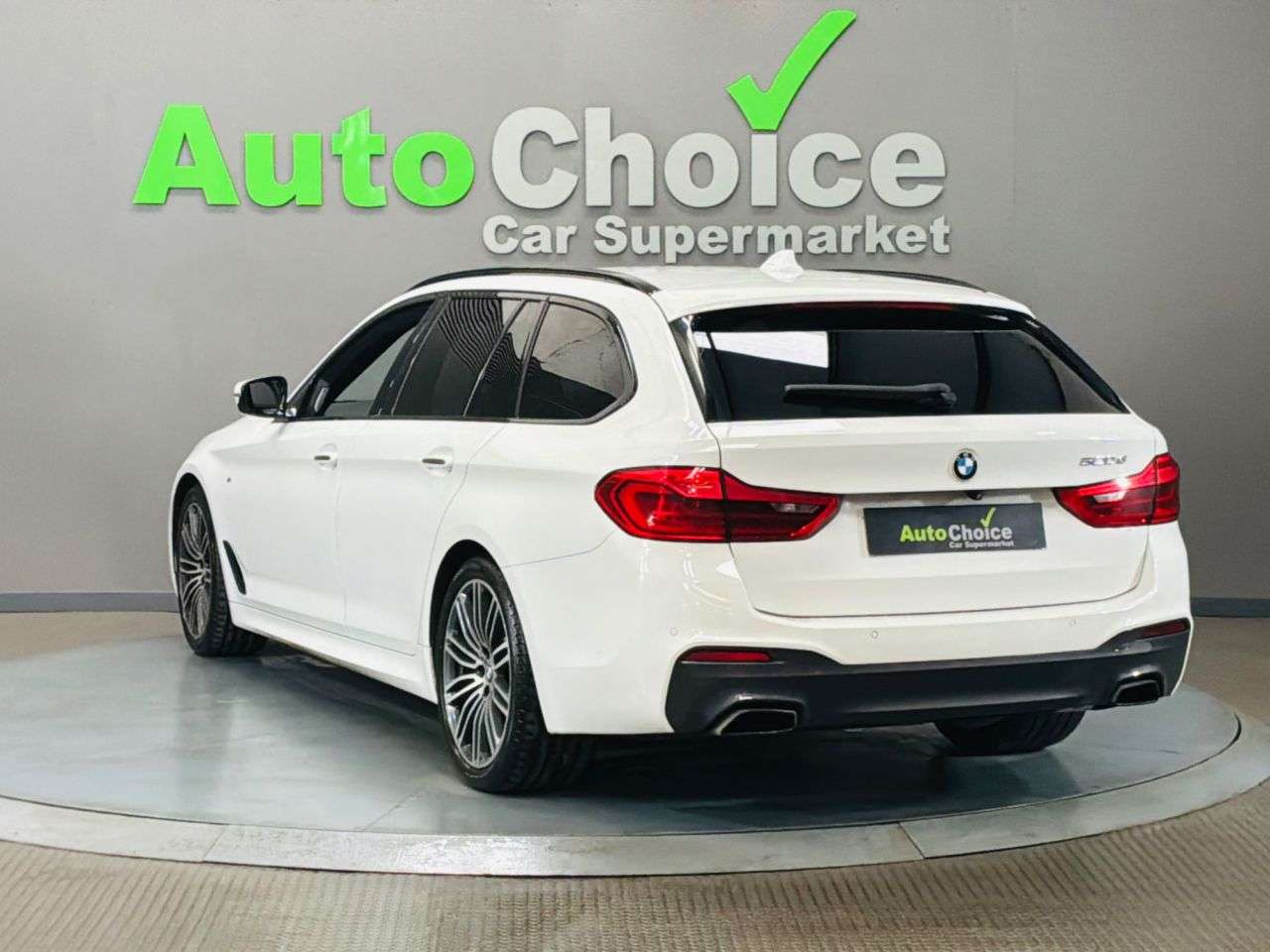 2018 BMW 5 SERIES 2018 BMW 5 SERIES
