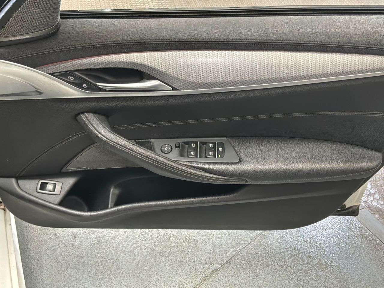 2018 BMW 5 SERIES 2018 BMW 5 SERIES