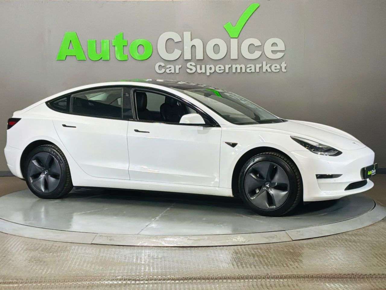 2019 TESLA MODEL 3 2019 TESLA MODEL 3