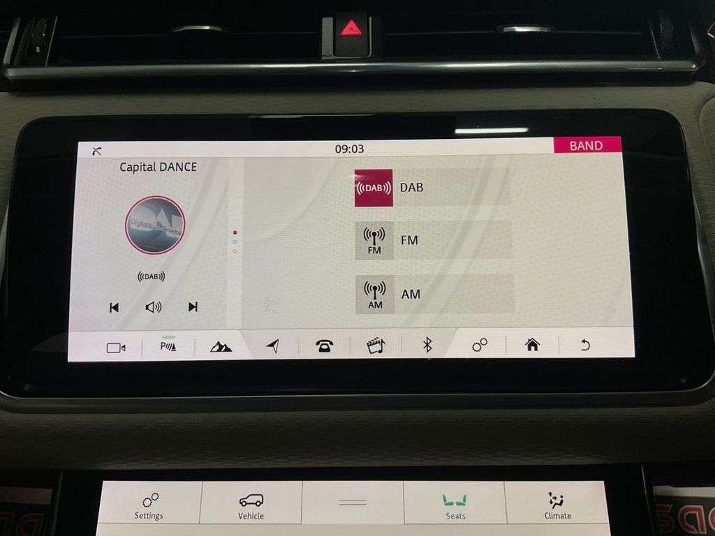 2019 LAND ROVER RANGE ROVER VELAR 2019 LAND ROVER RANGE ROVER VELAR