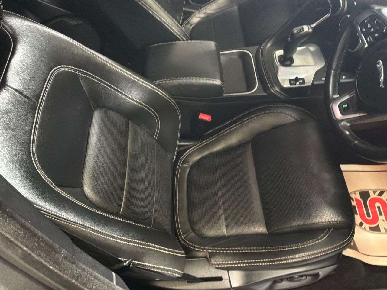 2019 JAGUAR E-PACE 2019 JAGUAR E-PACE