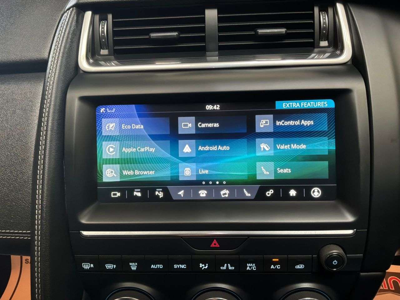 2019 JAGUAR E-PACE 2019 JAGUAR E-PACE