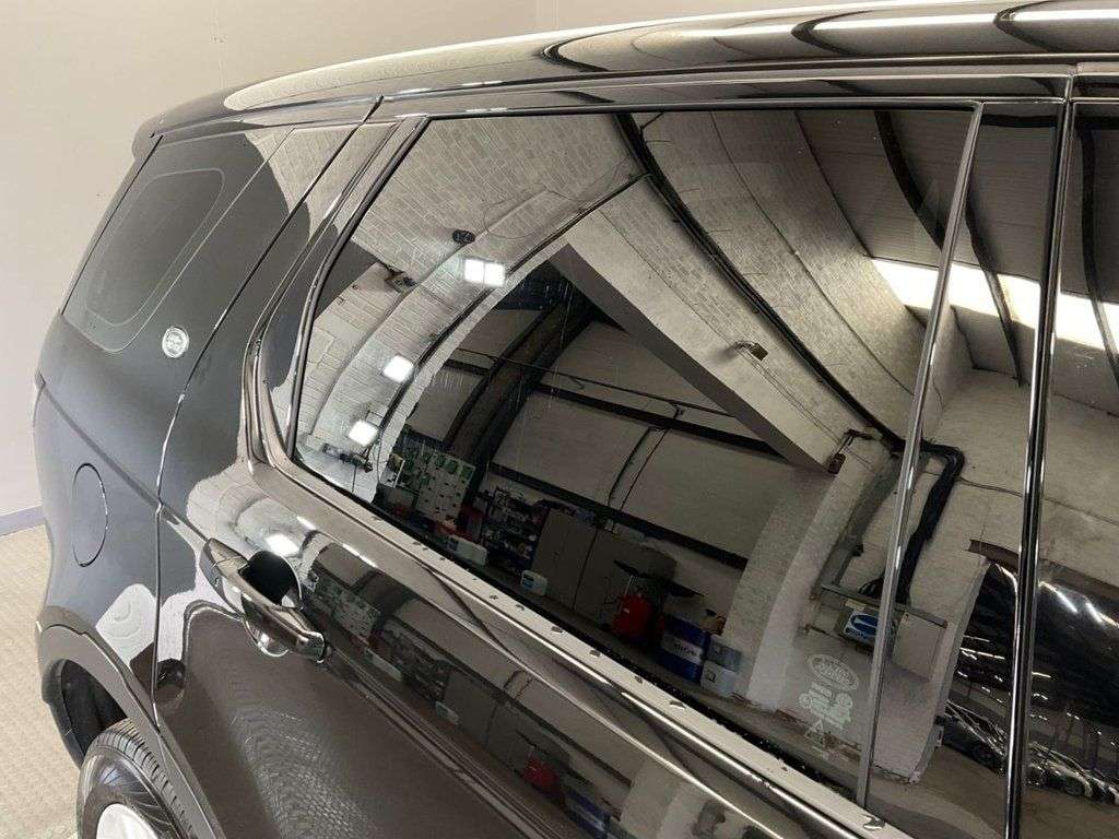 2017 LAND ROVER DISCOVERY SPORT 2017 LAND ROVER DISCOVERY SPORT