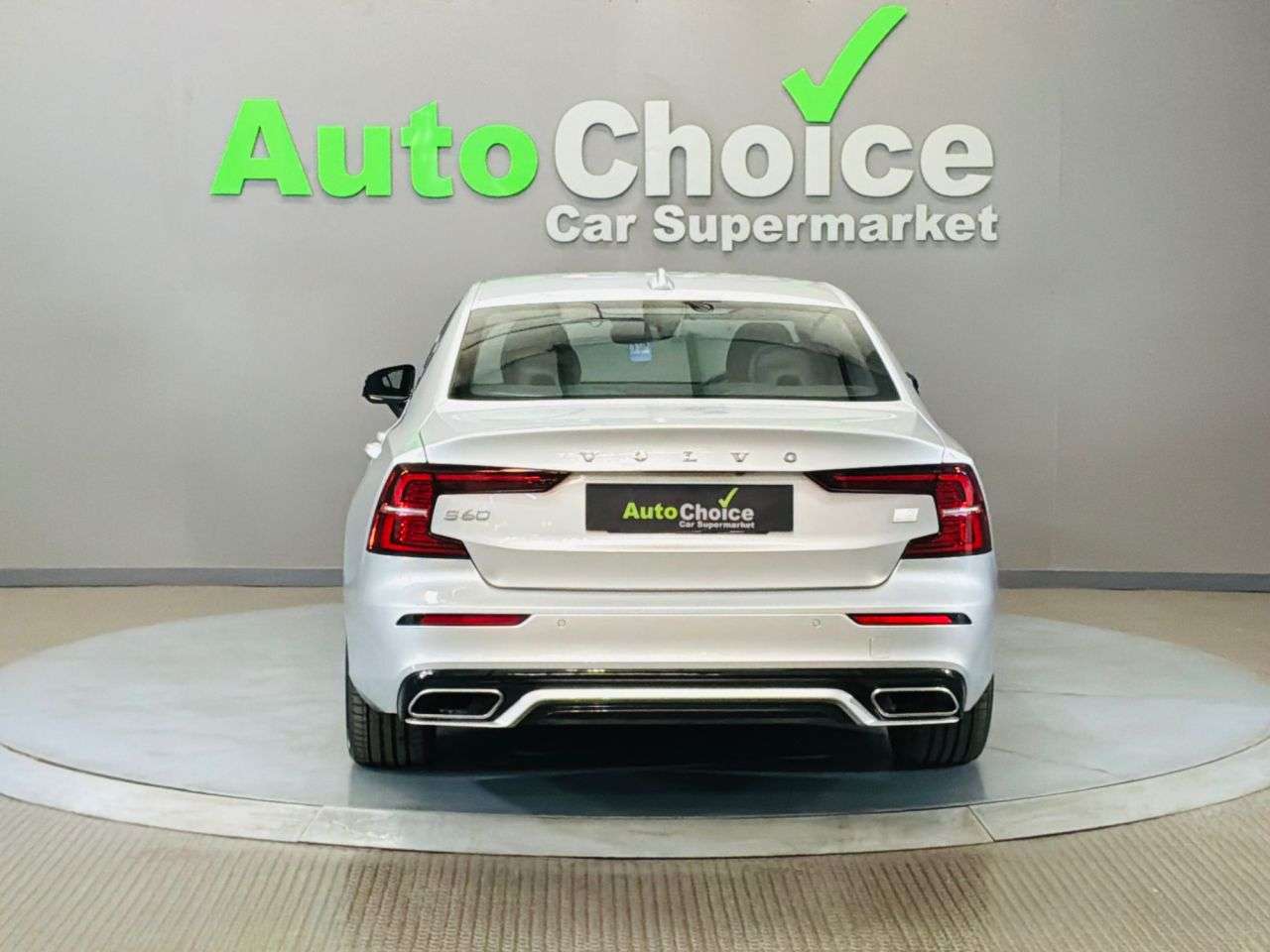 2022 VOLVO S60 2022 VOLVO S60