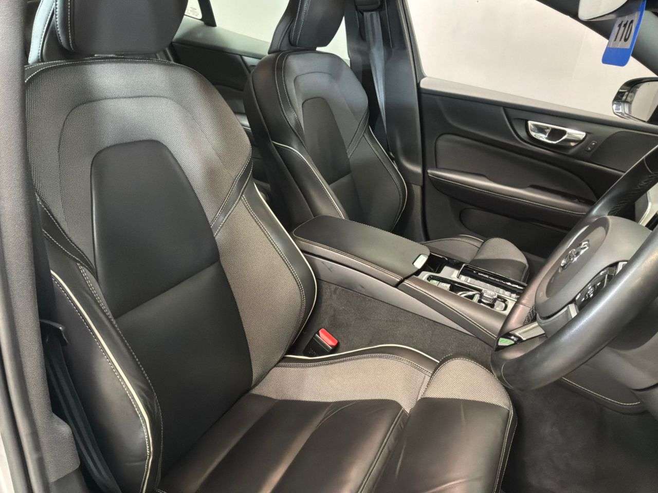 2022 VOLVO S60 2022 VOLVO S60