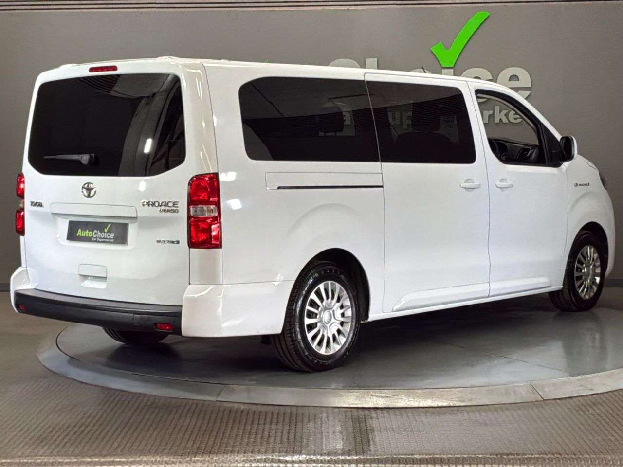 2024 TOYOTA PROACE VERSO 2024 TOYOTA PROACE VERSO