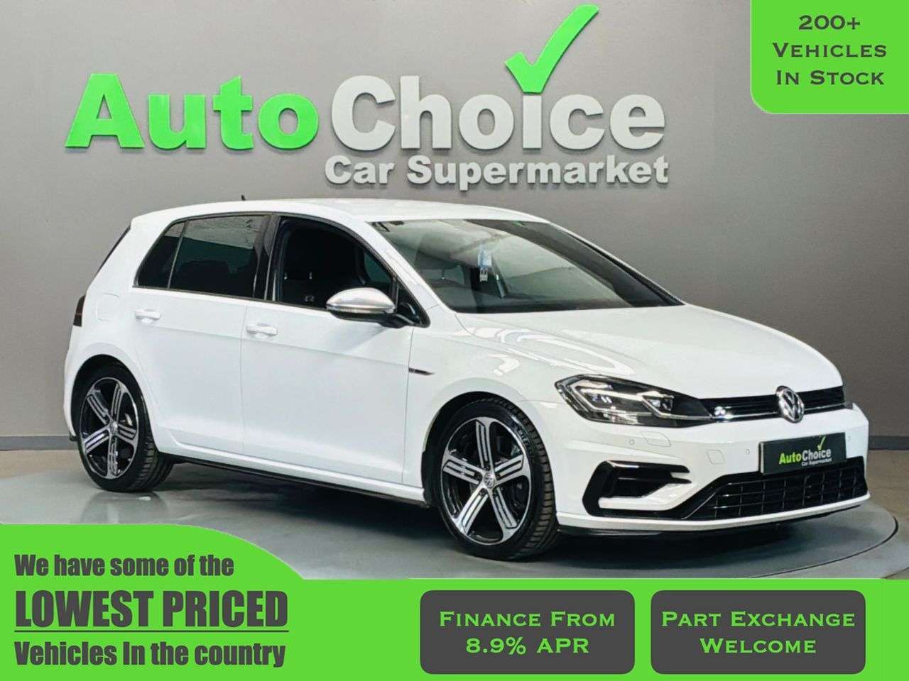 A 2017 VOLKSWAGEN GOLF 2.0 TSI BlueMotion Tech R Hatchback 5dr Petrol DSG 4Motion Euro 6 (s/s) (31 A 2017 VOLKSWAGEN GOLF 2.0 TSI BlueMotion Tech R Hatchback 5dr Petrol DSG 4Motion Euro 6 (s/s) (31