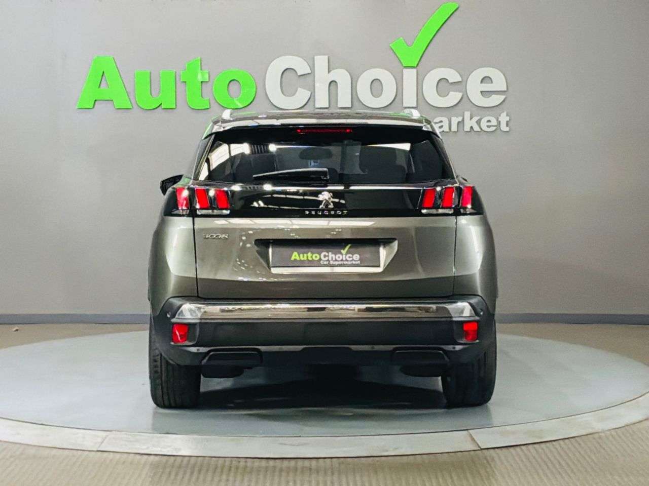 2019 PEUGEOT 3008 2019 PEUGEOT 3008