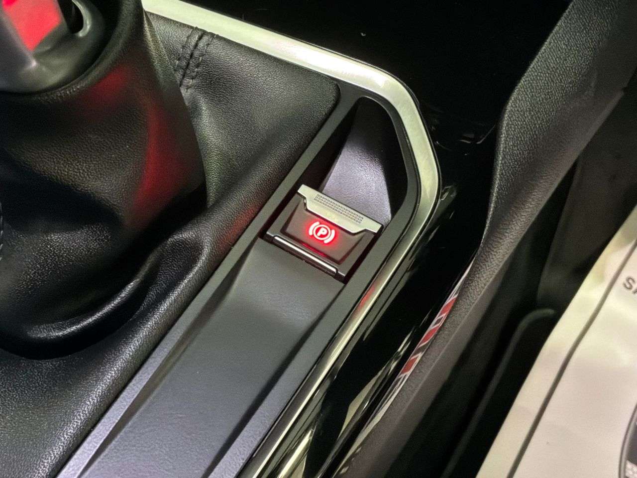 2019 PEUGEOT 3008 2019 PEUGEOT 3008